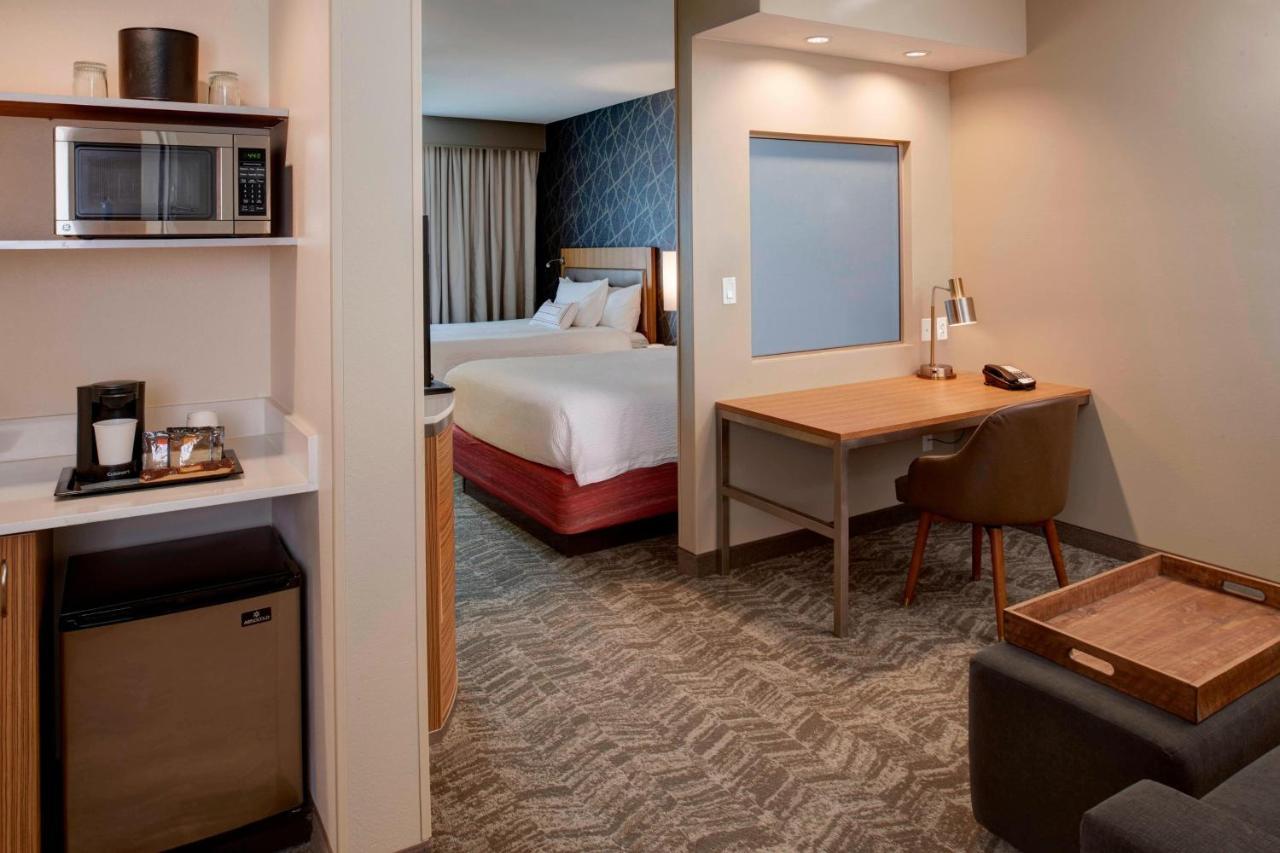 Springhill Suites St. Louis Брентвуд Экстерьер фото