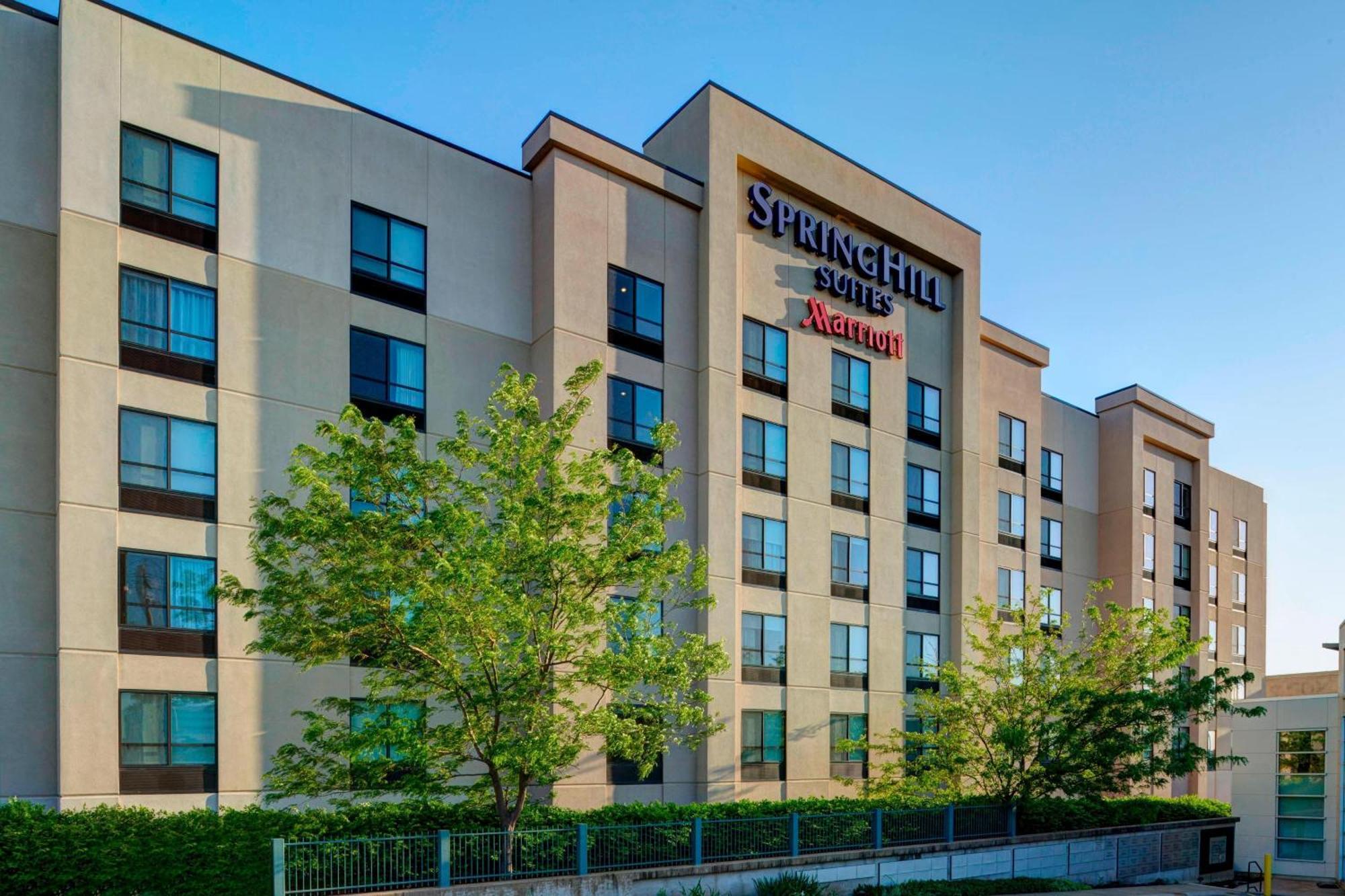 Springhill Suites St. Louis Брентвуд Экстерьер фото