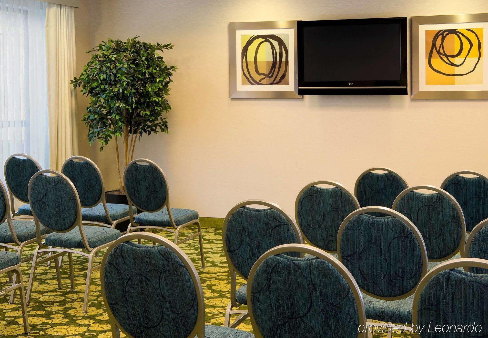 Springhill Suites St. Louis Брентвуд Экстерьер фото