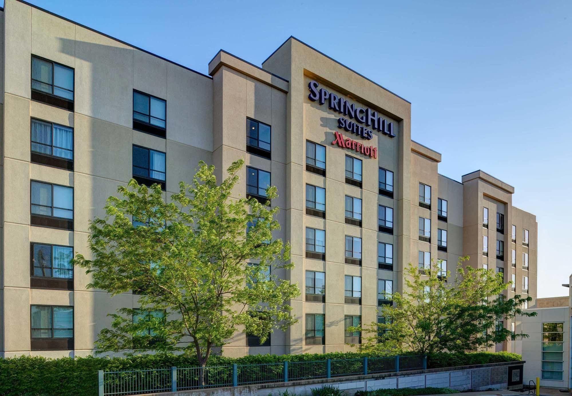 Springhill Suites St. Louis Брентвуд Экстерьер фото