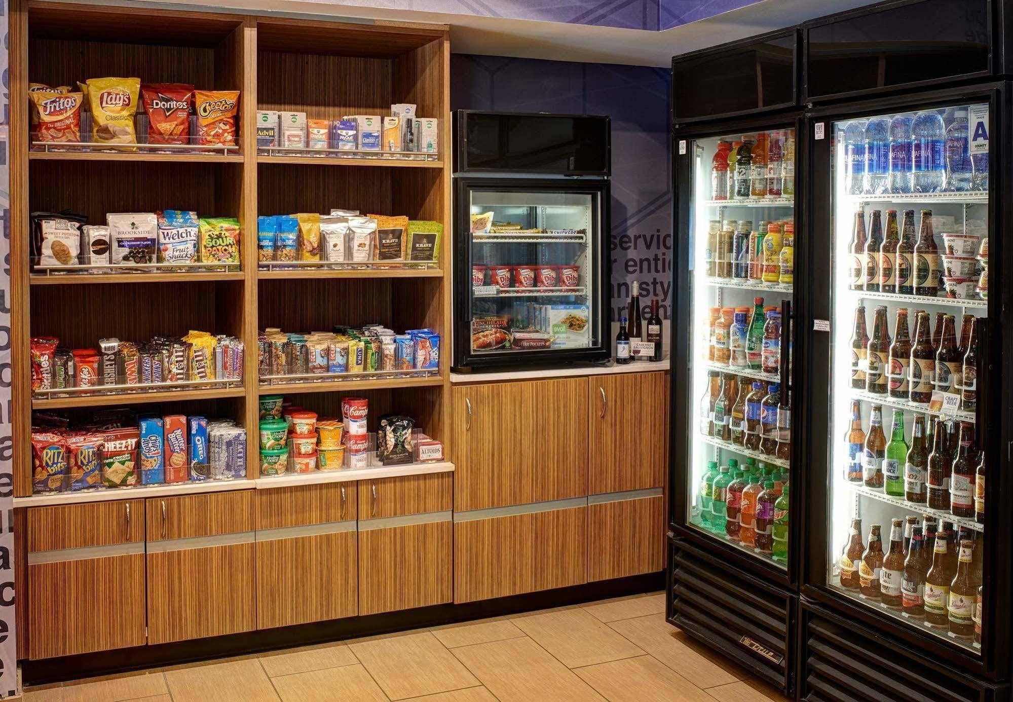 Springhill Suites St. Louis Брентвуд Экстерьер фото